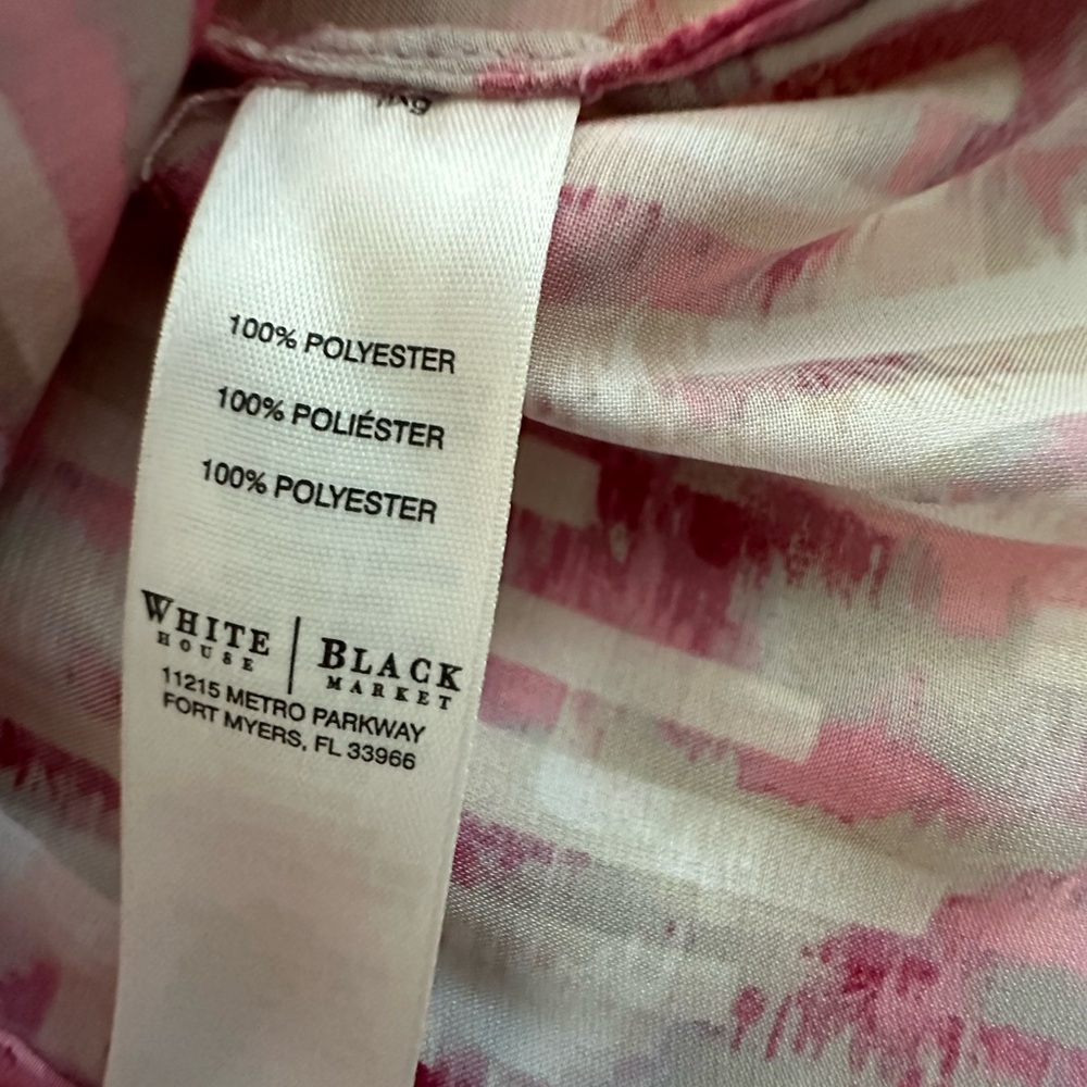 WHBM NWOT V-Neck Sleeveless Top. Size MP zero flaws 🦋 - Picture 7 of 7